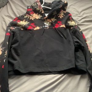 PUMA Mid cropped hoodie